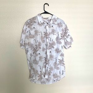 Large White Woven Button Down Surf Shirt